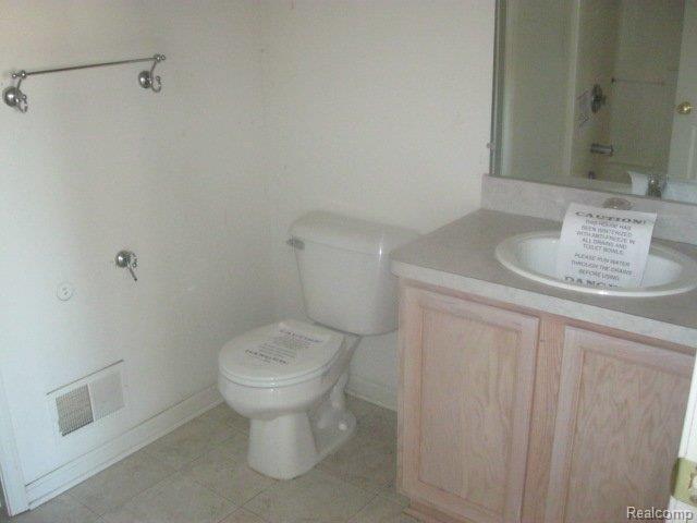 4020 Stone Post Road Newport, MI 48166 - Photo 5 of 10 IMG_5010.JPG