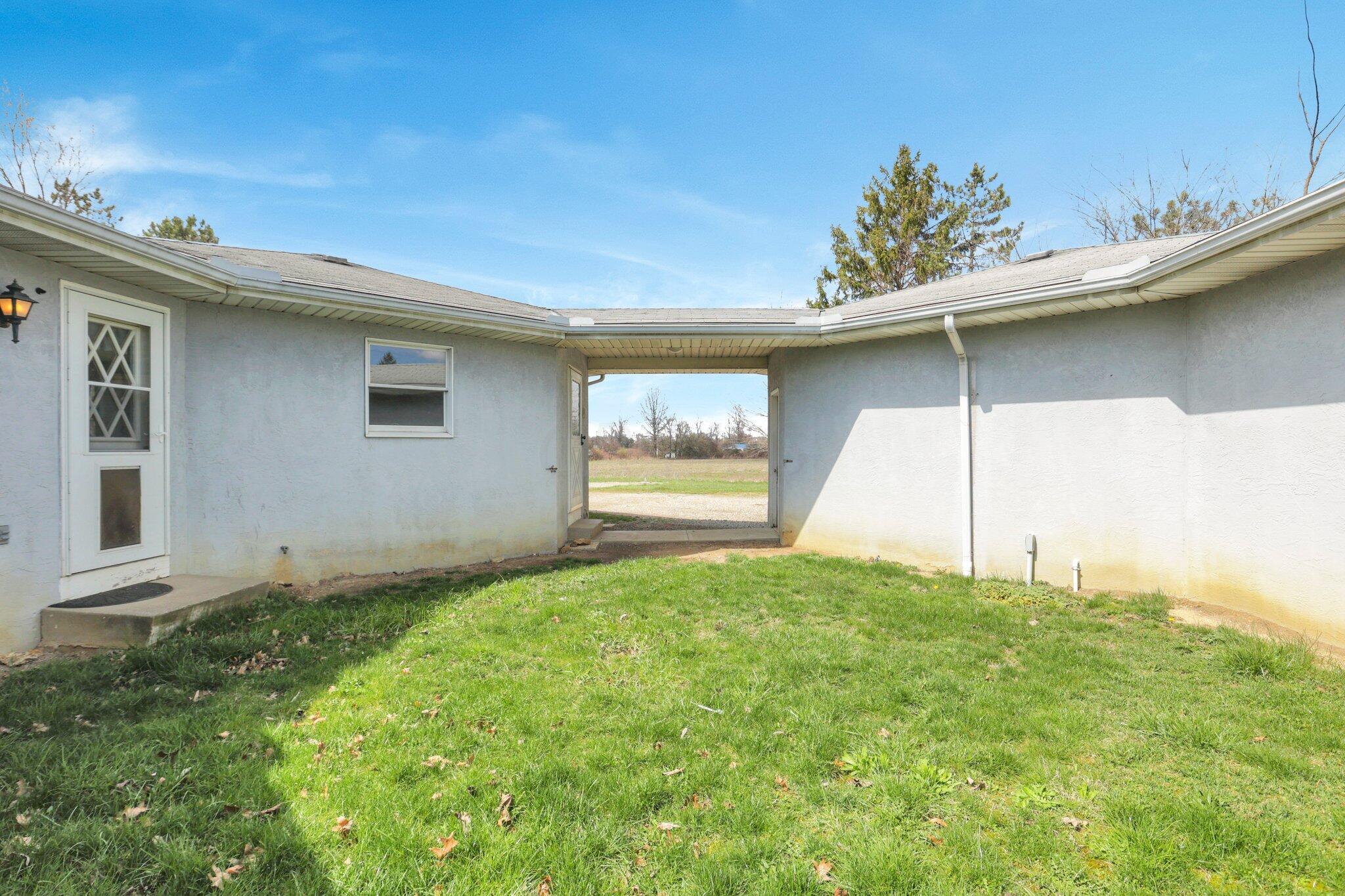 13523 Fancher Road Westerville, OH 43082 - Photo 37 of 54 40-web-or-mls-BS5A0825