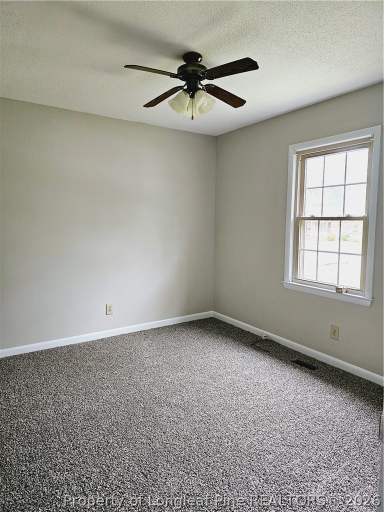 4531 Ruby Road Fayetteville, NC 28311 - Photo 11 of 16 Gallery Image 11