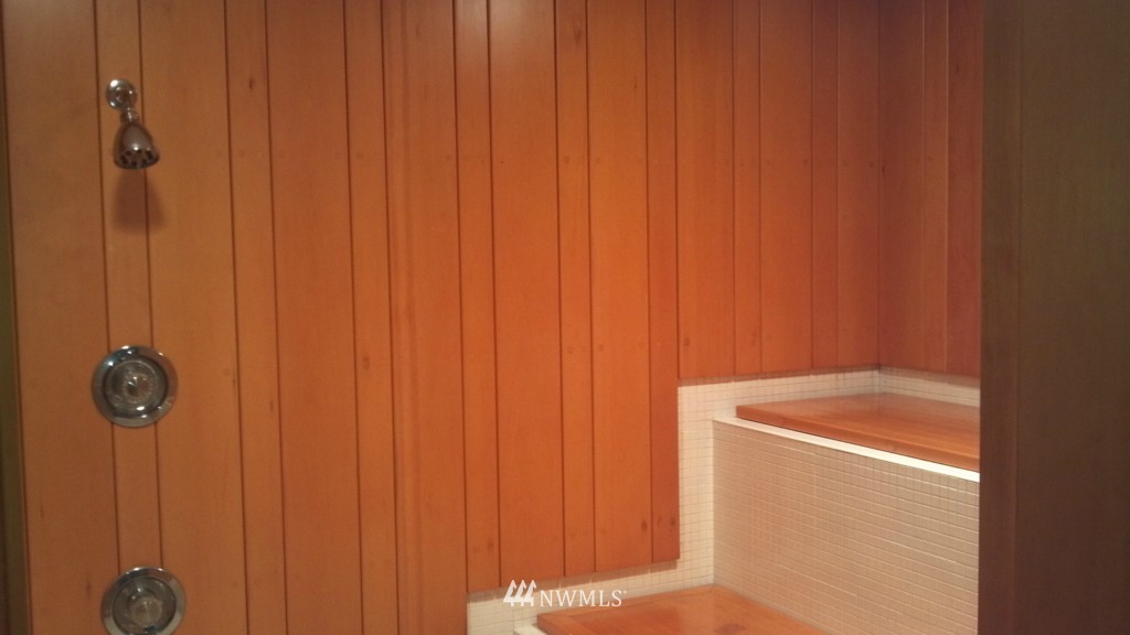 2555 Corman Road Longview, WA 98632 - Photo 14 of 15 Gallery Image 14