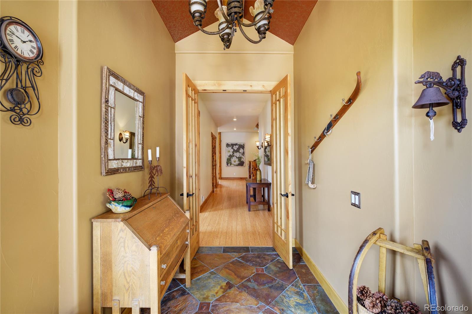 11672 Camp Eden Road Golden, CO 80403 - Photo 7 of 40 Gallery Image 7