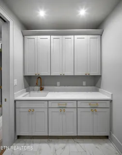 $1,590,000 | 9430 Horizon Drive, Knoxville, TN 37922
