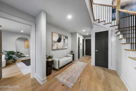 $1,590,000 | 9430 Horizon Drive, Knoxville, TN 37922