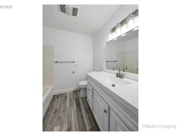 $249,900 | 10690 Southwest Davies Road, Beaverton, OR 97008