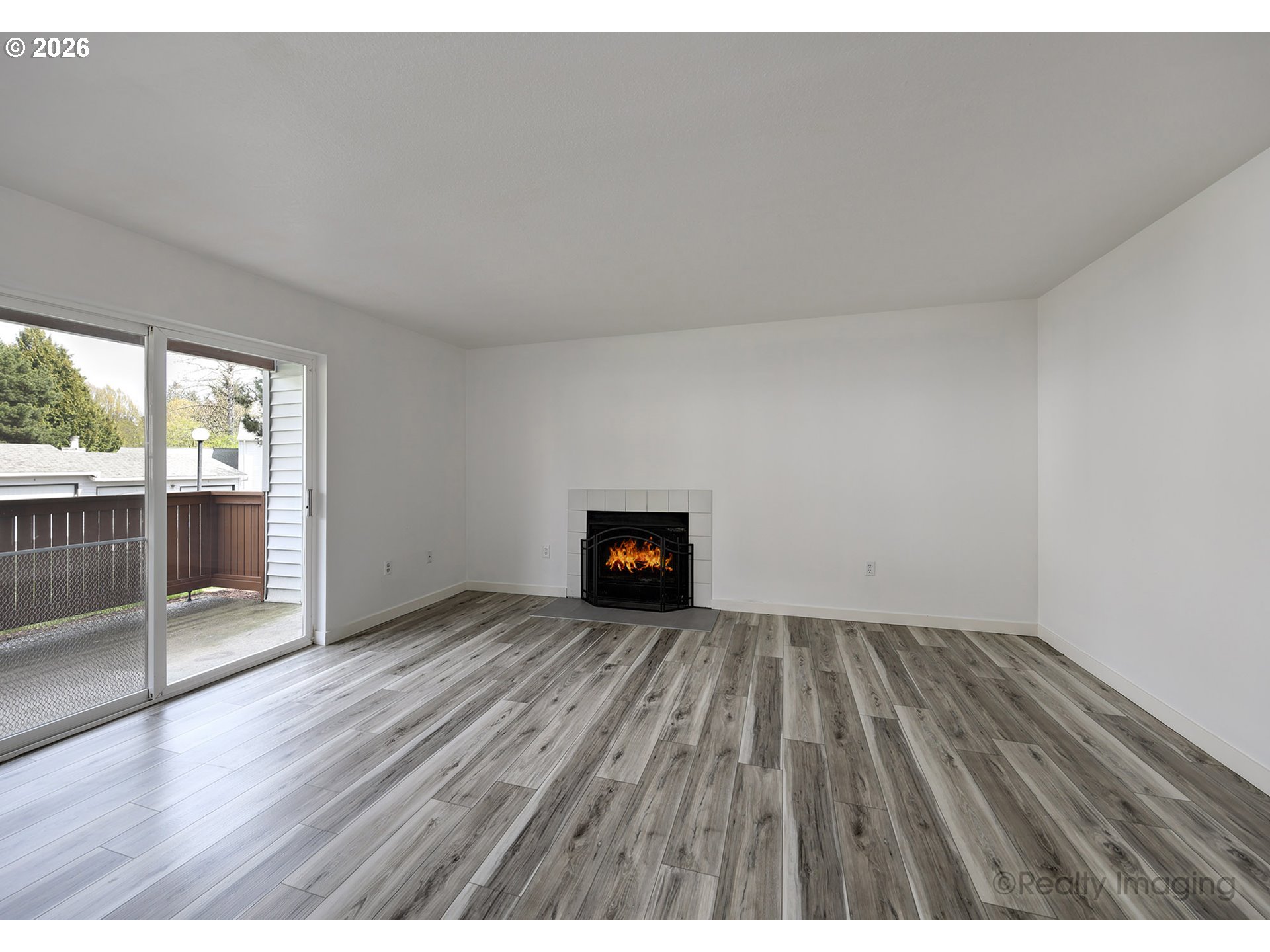 10690 Southwest Davies Road Beaverton, OR 97008 - Photo 3 of 21