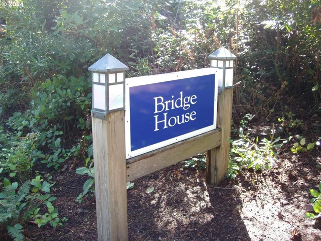 a view of a sign board