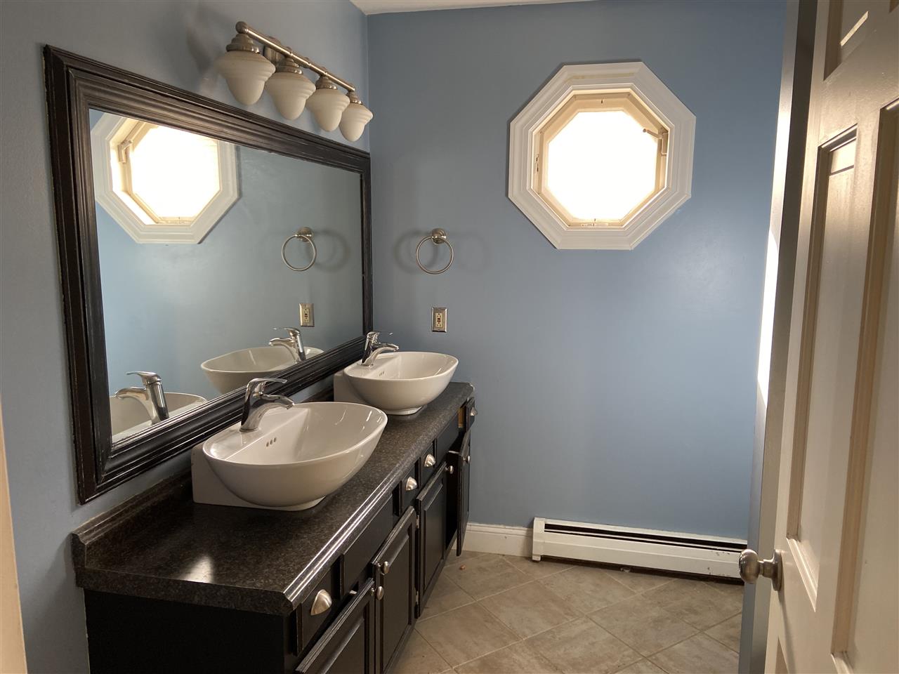 3 A Wade Farm Road Newmarket, NH 03857 - Photo 3 of 13