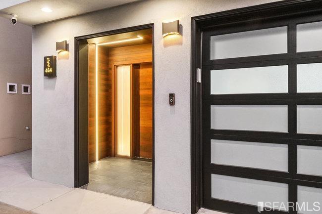 464 Lansdale Avenue San Francisco, CA 94127 - Photo 3 of 61 a view of entryway