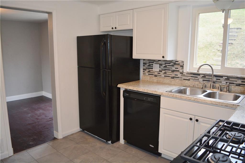 1623 Rutherford Avenue Beechview, PA 15216 - Photo 13 of 25 Gallery Image 13