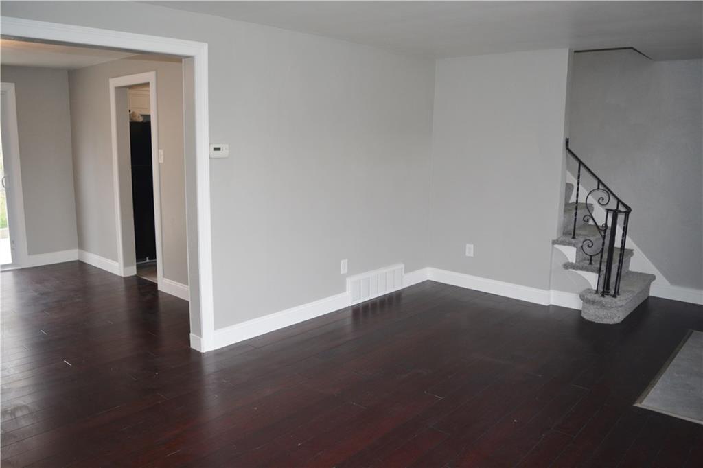 1623 Rutherford Avenue Beechview, PA 15216 - Photo 4 of 25 Gallery Image 4