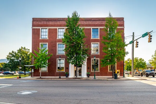 $409,900 | 1301 Market Street, Unit 106, Chattanooga, TN 37402