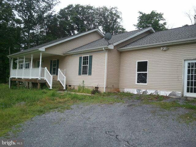 7260 Valley Road Berkeley Springs, WV 25411 - Photo 1 of 10 Exterior (General)