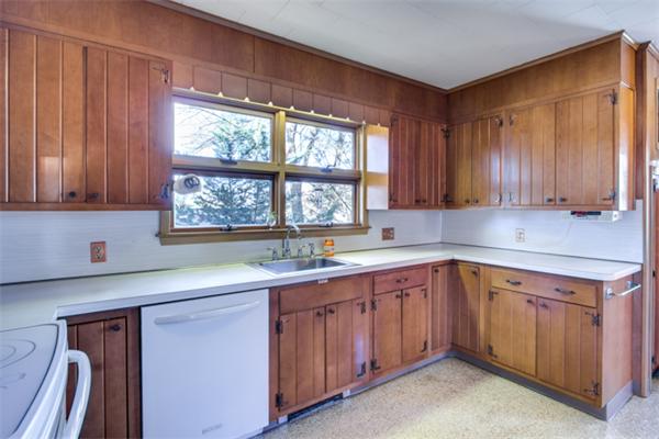 256 Edge Hill Road Milton, MA 02186 - Photo 16 of 30 Gallery Image 16