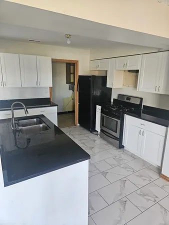 $279,000 | 8254 Chestnut Drive, Unit 41D, Palos Hills, IL 60465