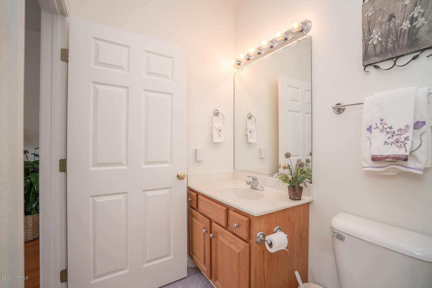 184 Clubhouse Road, Unit 2 Sunset Beach, NC 28468 - Photo 8 of 52 184 Clubhouse Rd 2 Sunset-large-011-026-