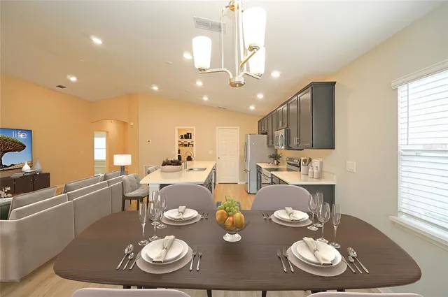 $2,500 | 12221 Cypress Br Street, Riverview, FL 33579