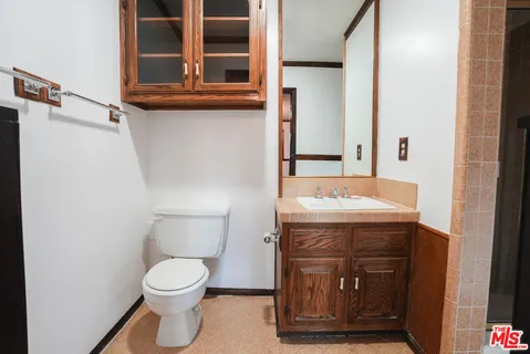 $619,000 | 42060 Parkmont Drive, Quartz Hill, CA 93536