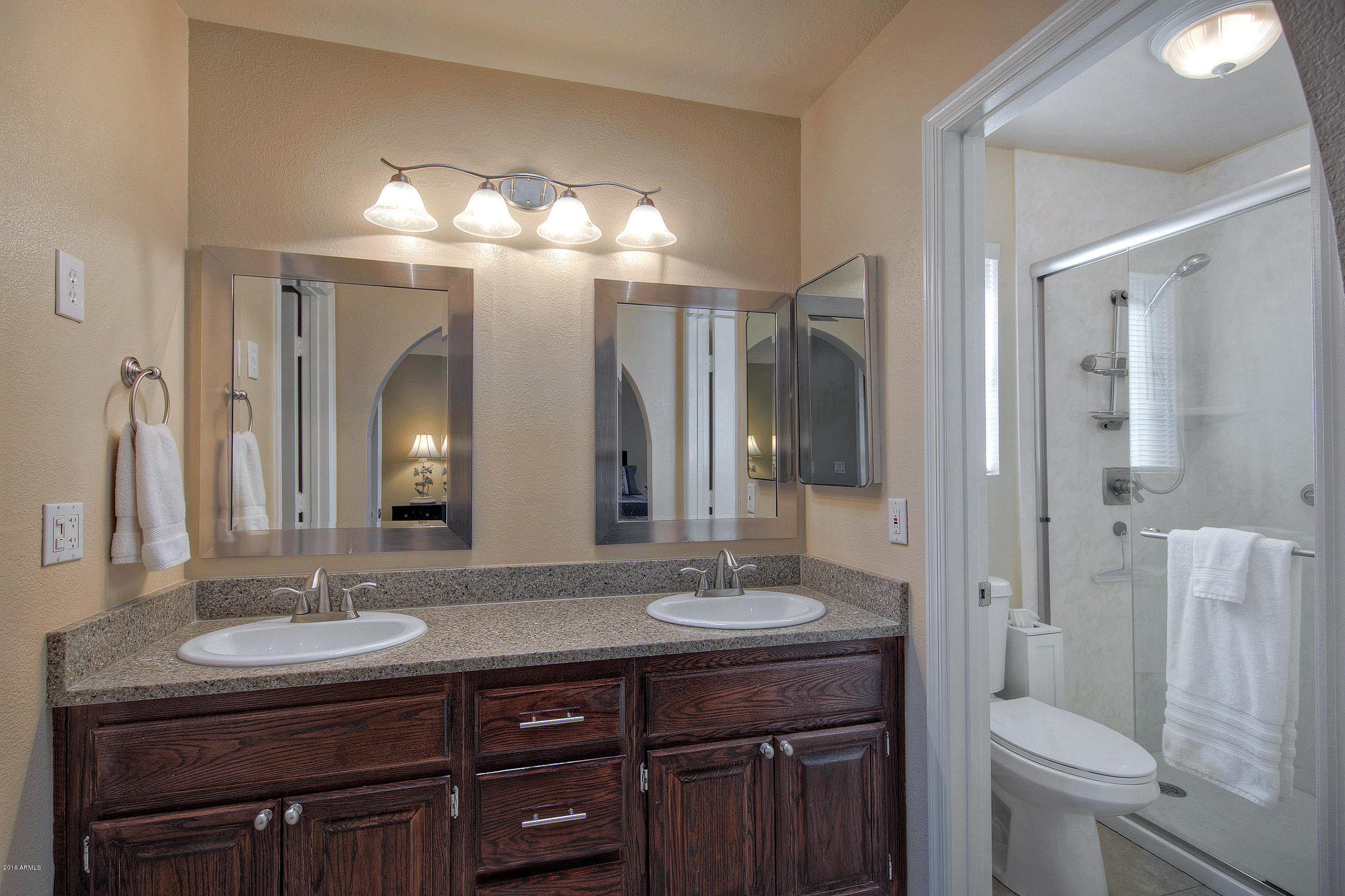 7741 West Wethersfield Road Peoria, AZ 85381 - Photo 16 of 26 Master bathroom