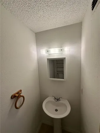 $1,500 | 69 Village Drive, Flagler Beach, FL 32136