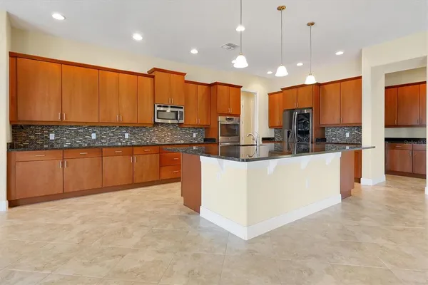 $1,190,000 | 880 Spinnaker Way, Kissimmee, FL 34746