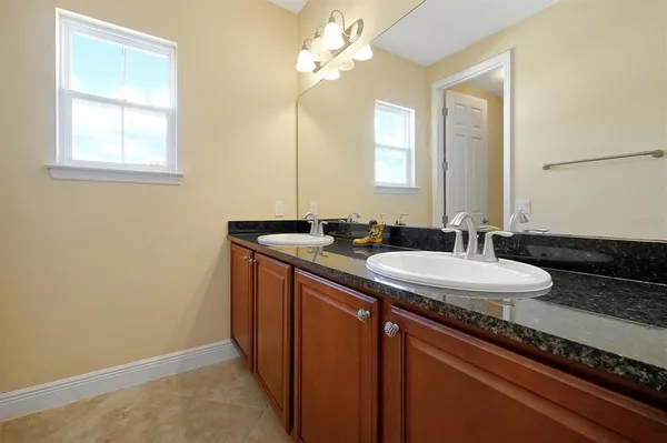 $1,190,000 | 880 Spinnaker Way, Kissimmee, FL 34746