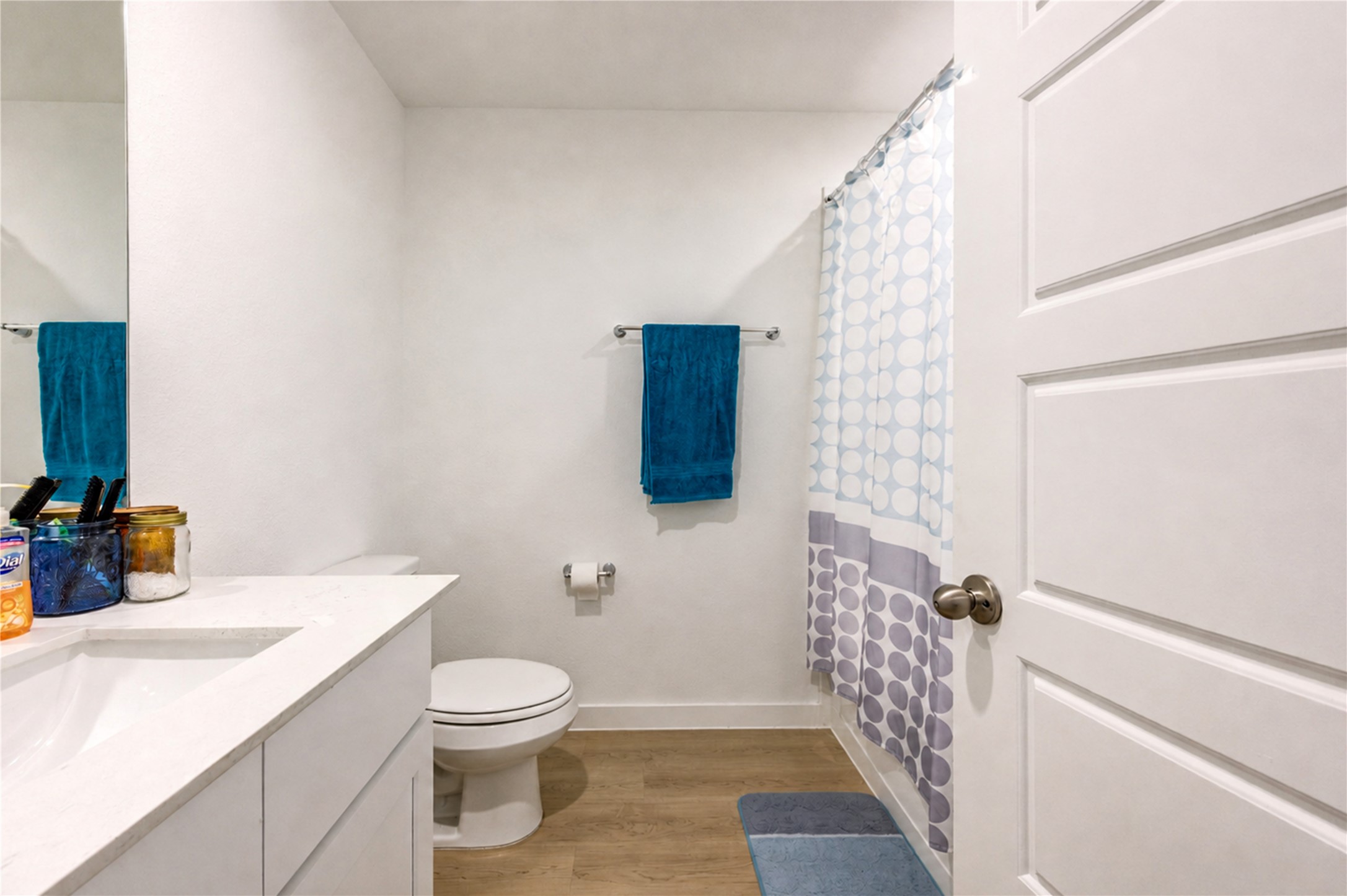 1511 Crete Island Way Rosharon, TX 77583 - Photo 26 of 30 Second bathroom