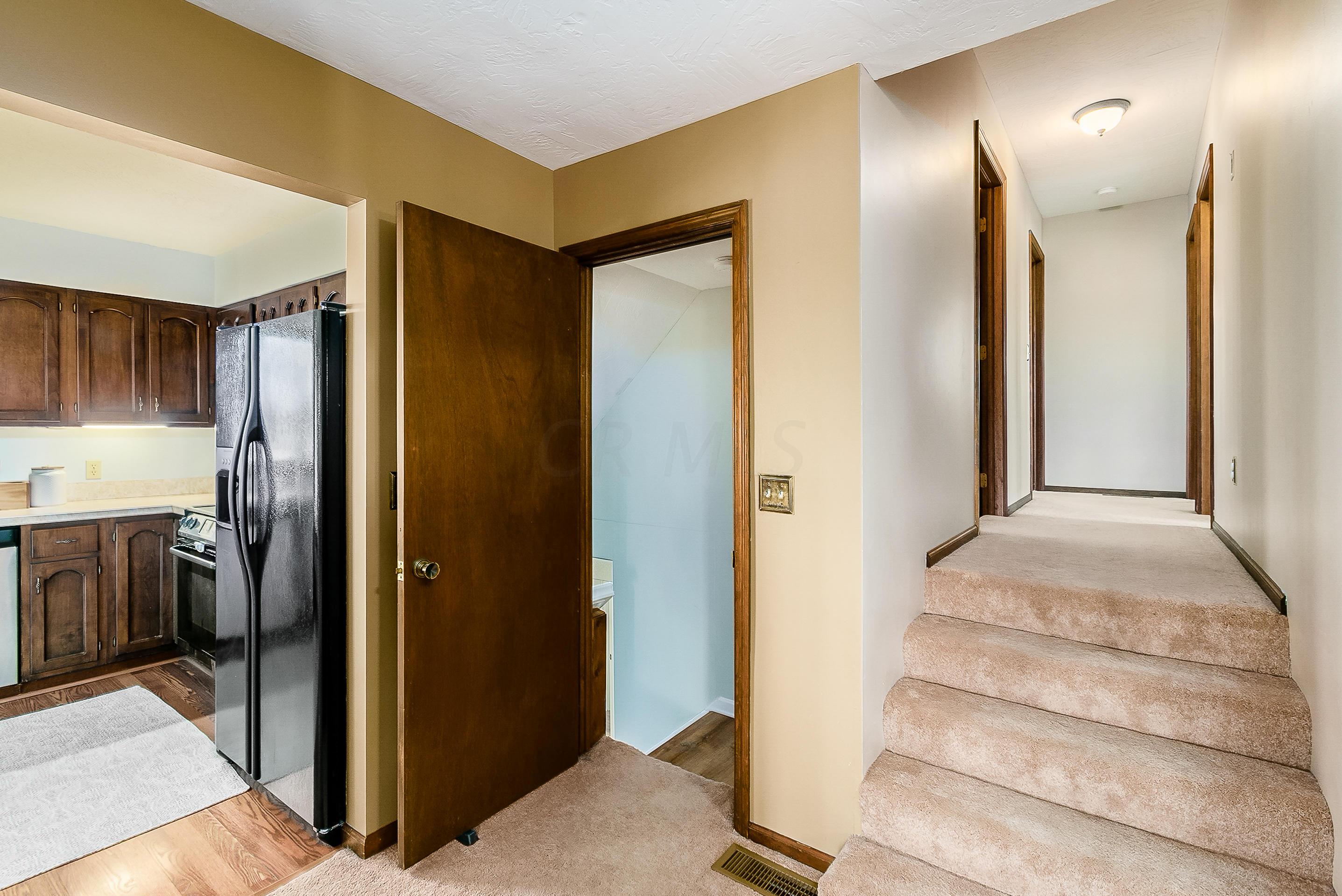 14103 Beckley Road Mount Vernon, OH 43050 - Photo 9 of 27 Gallery Image 9