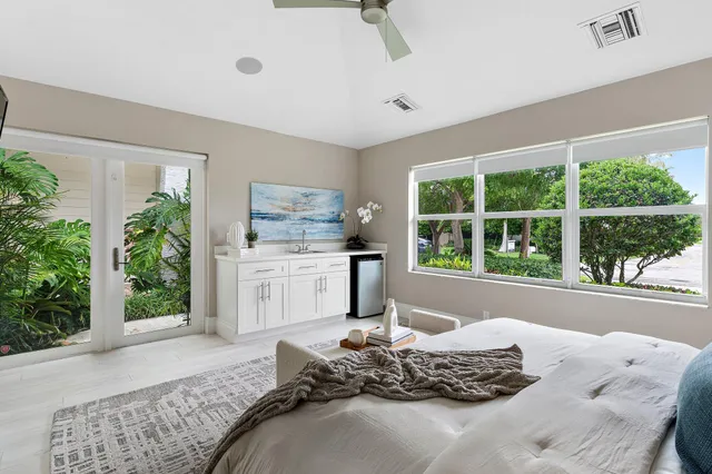 $4,995,000 | 1400 Lake Drive, Delray Beach, FL 33444