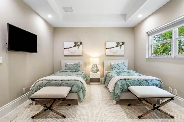 $4,995,000 | 1400 Lake Drive, Delray Beach, FL 33444