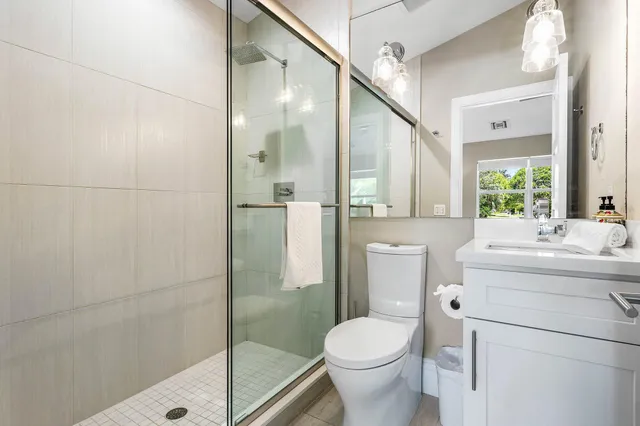 $4,995,000 | 1400 Lake Drive, Delray Beach, FL 33444