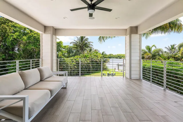 $4,995,000 | 1400 Lake Drive, Delray Beach, FL 33444