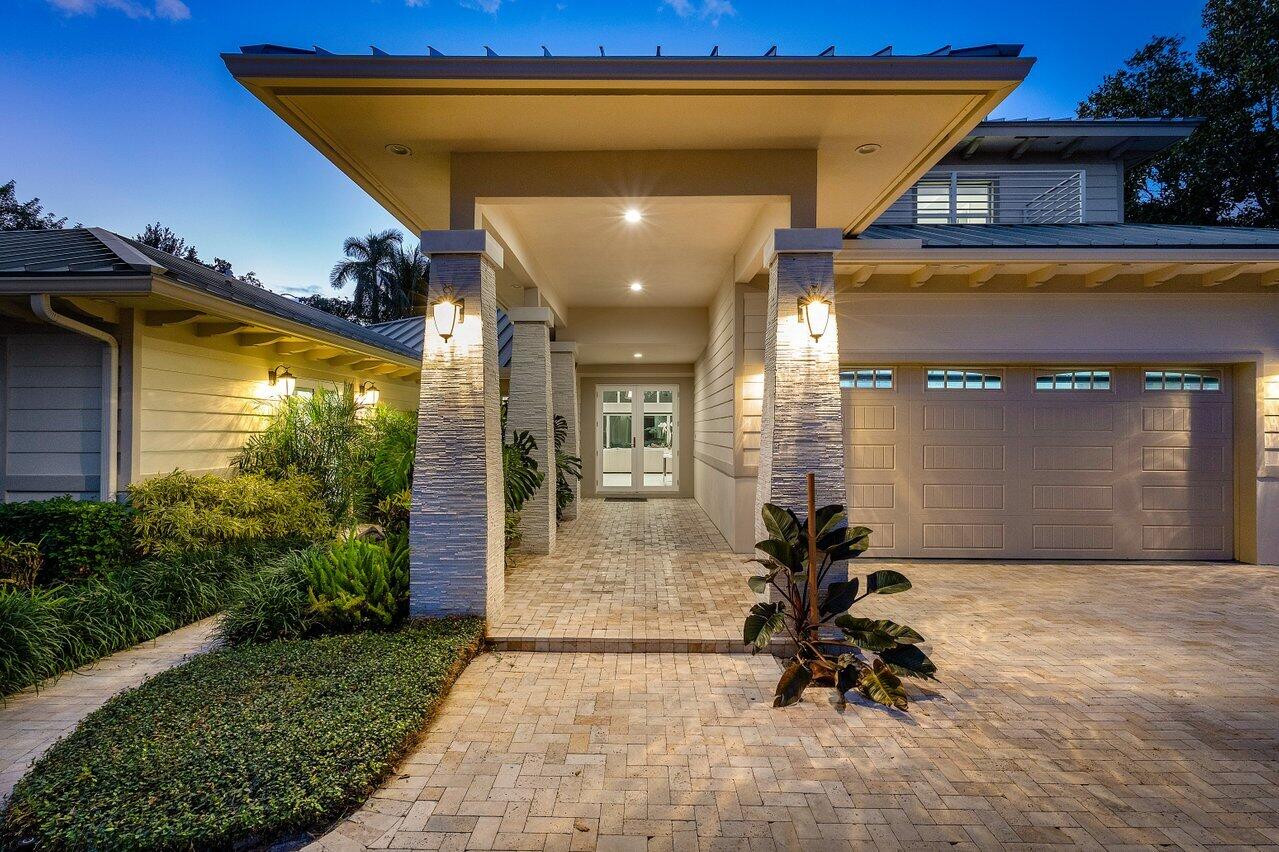 1400 Lake Drive Delray Beach, FL 33444 - Photo 4 of 121 070-1400LakeDrive-DelrayBeach-FL-33444-S