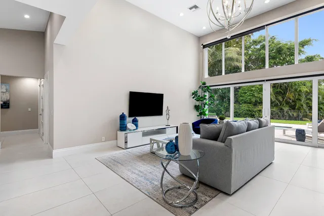 $4,995,000 | 1400 Lake Drive, Delray Beach, FL 33444