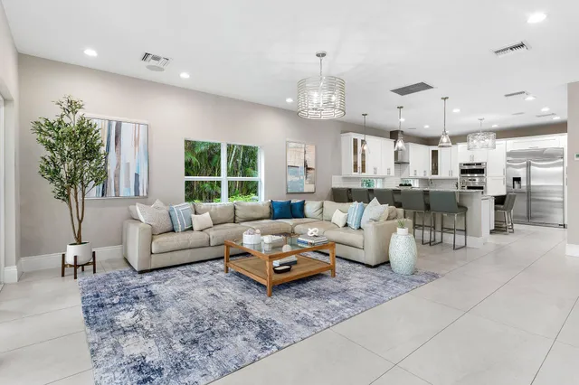 $4,995,000 | 1400 Lake Drive, Delray Beach, FL 33444