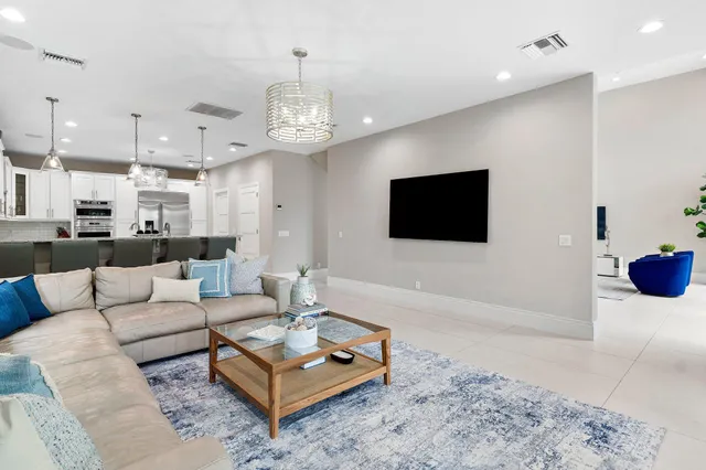 $4,995,000 | 1400 Lake Drive, Delray Beach, FL 33444