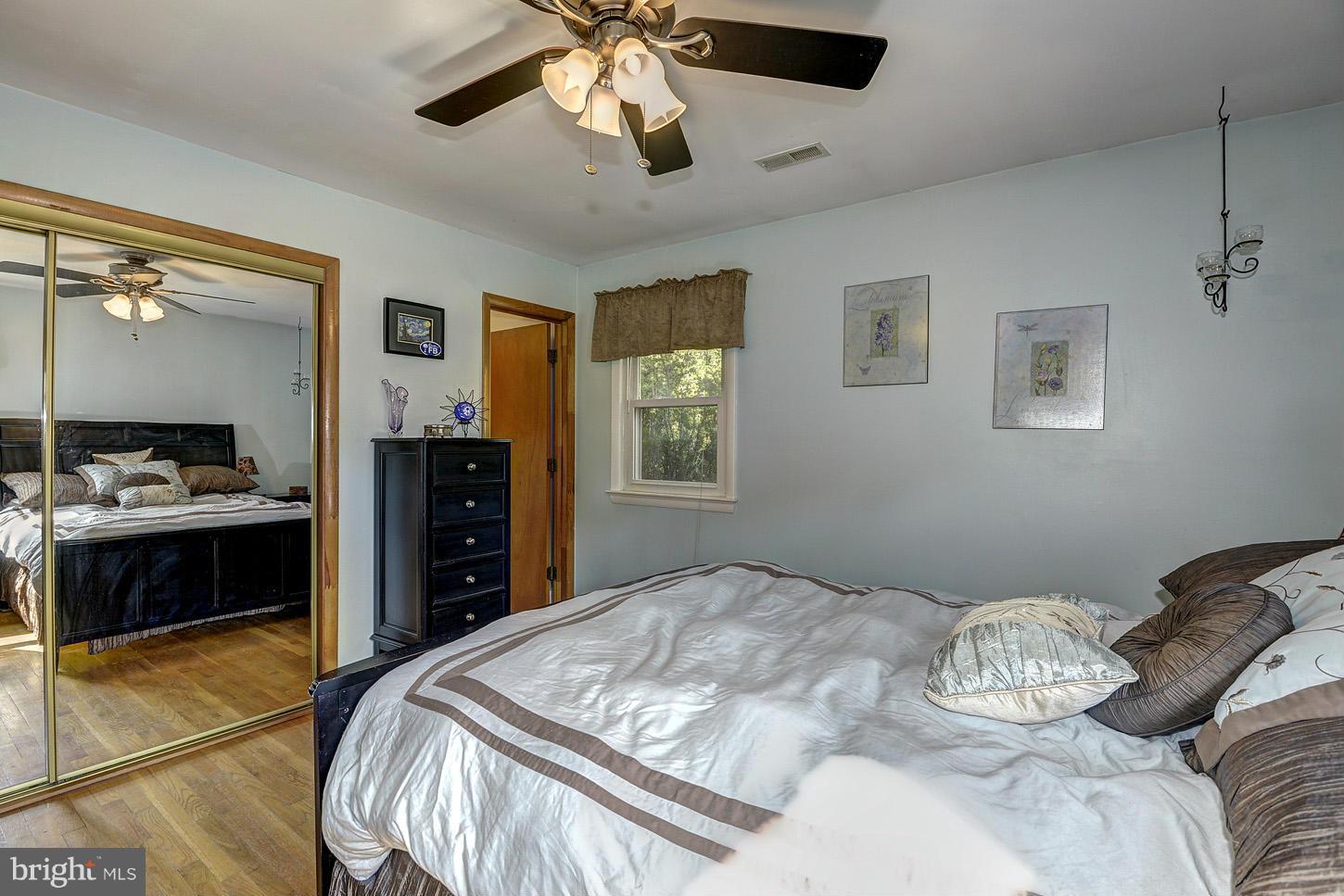 6105 Ravenwood Road Mount Airy, MD 21771 - Photo 15 of 30 Bedroom (Master)