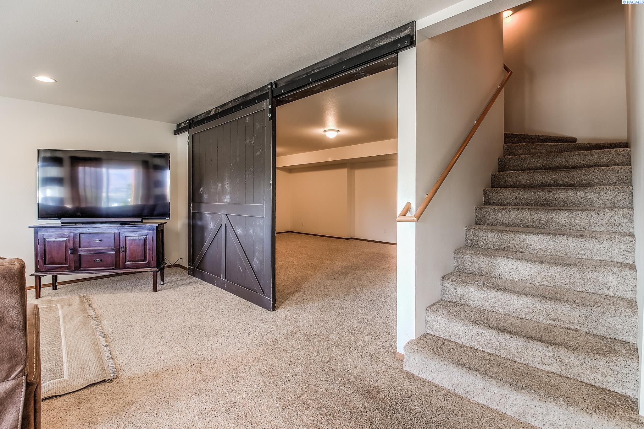 128124 West Heck Road Prosser, WA 99350 - Photo 18 of 30 Gallery Image 18