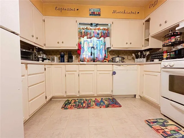 $224,000 | 529 North 5th Street, Lacygne, KS 66040