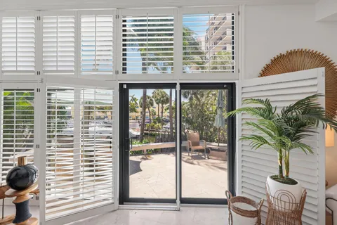 $1,450,000 | 3010 Northeast 49th Street, Unit 7, Fort Lauderdale, FL 33308