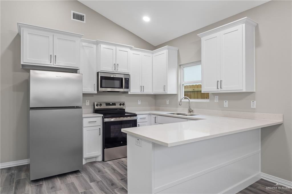 2604 Brownjay Road, Unit 2 Weslaco, TX 78596 - Photo 8 of 15