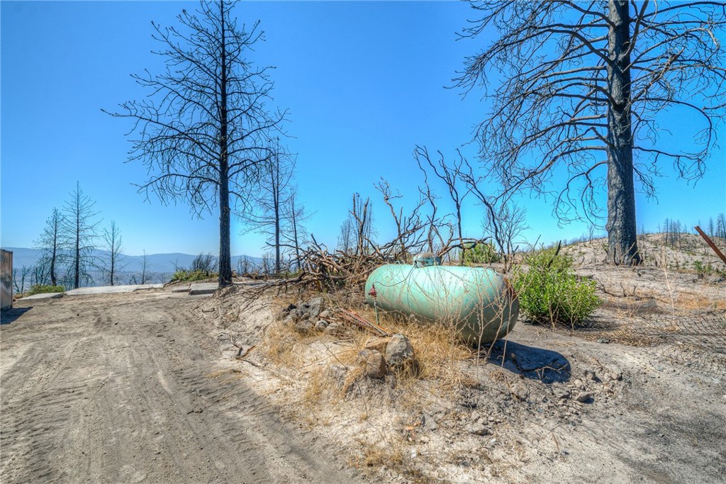 315 Harrison Springs Road Berry Creek, CA 95916 - Photo 7 of 13