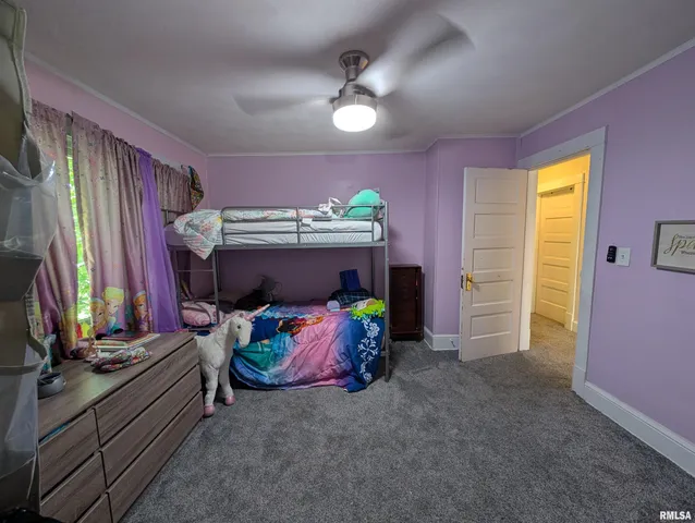 $174,900 | 1589 West Water Street, Galesburg, IL 61401