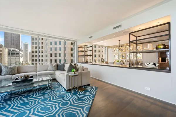 $10,000 | 1000 North Lake Shore Plaza, Unit 12B, Chicago, IL 60611