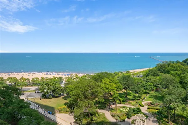 $10,000 | 1000 North Lake Shore Plaza, Unit 12B, Chicago, IL 60611