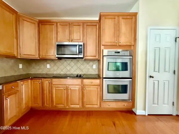 $4,000 | 410 Harkness Circle, Durham, NC 27705