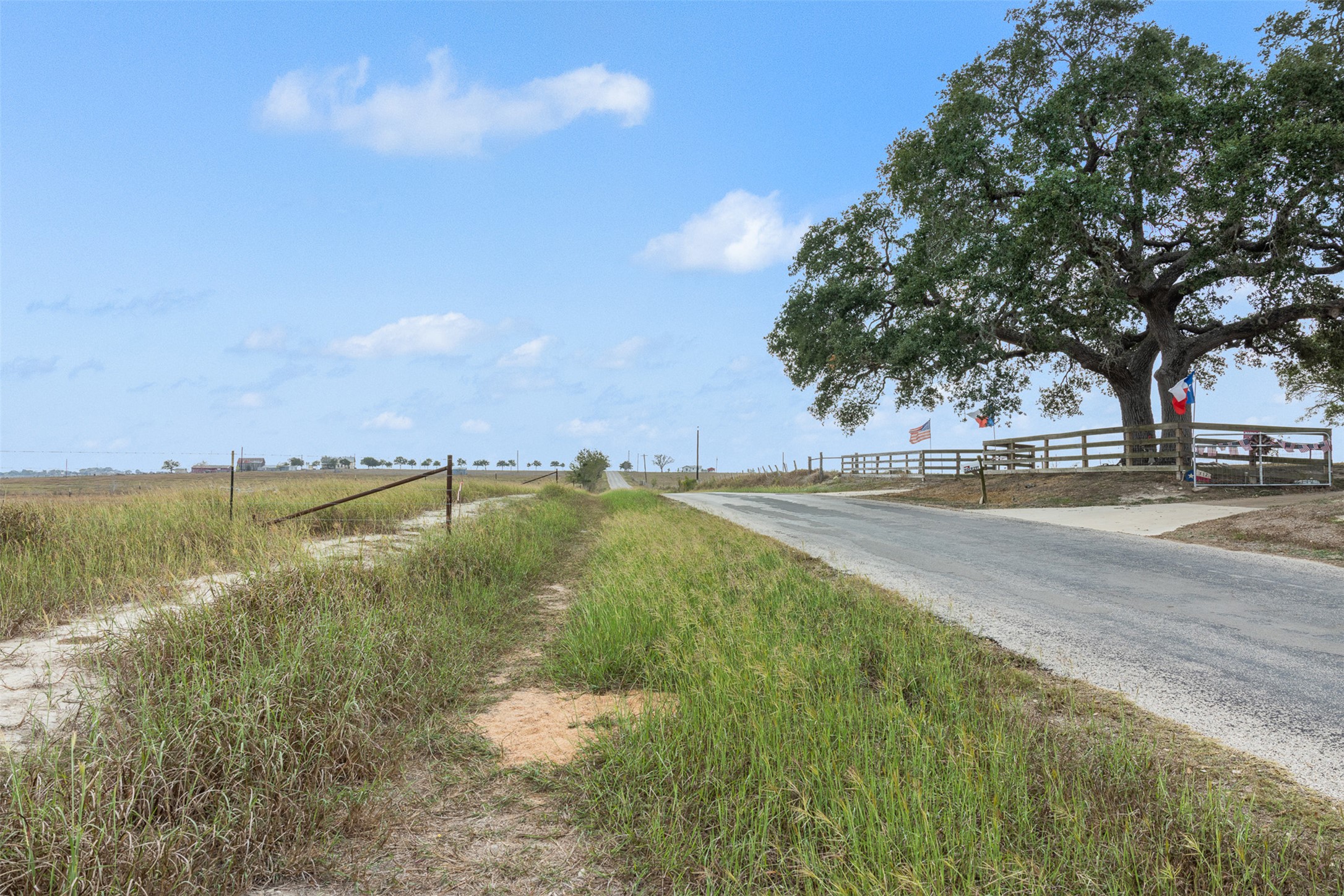 2 County Road 291 Shiner, TX 77984 - Photo 2 of 9 a view of lake with green space