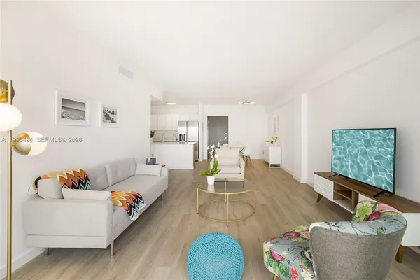 $3,950 | 9881 East Bay Harbor Drive, Unit 502, Bay Harbor Islands, FL 33154