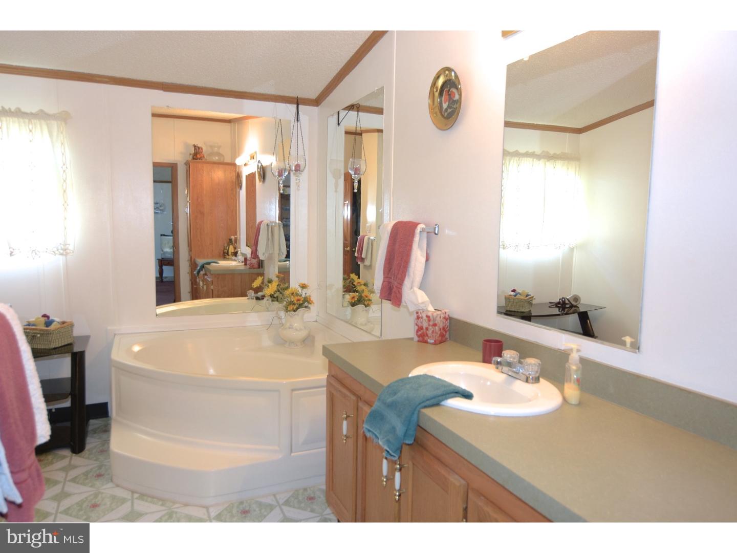 118 Ritz Avenue Reading, PA 19606 - Photo 18 of 23 Gallery Image 18