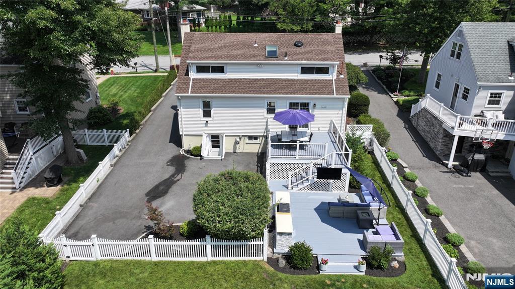 33 Beverly Road West Caldwell, NJ 07006 - Photo 32 of 37 Gallery Image 32