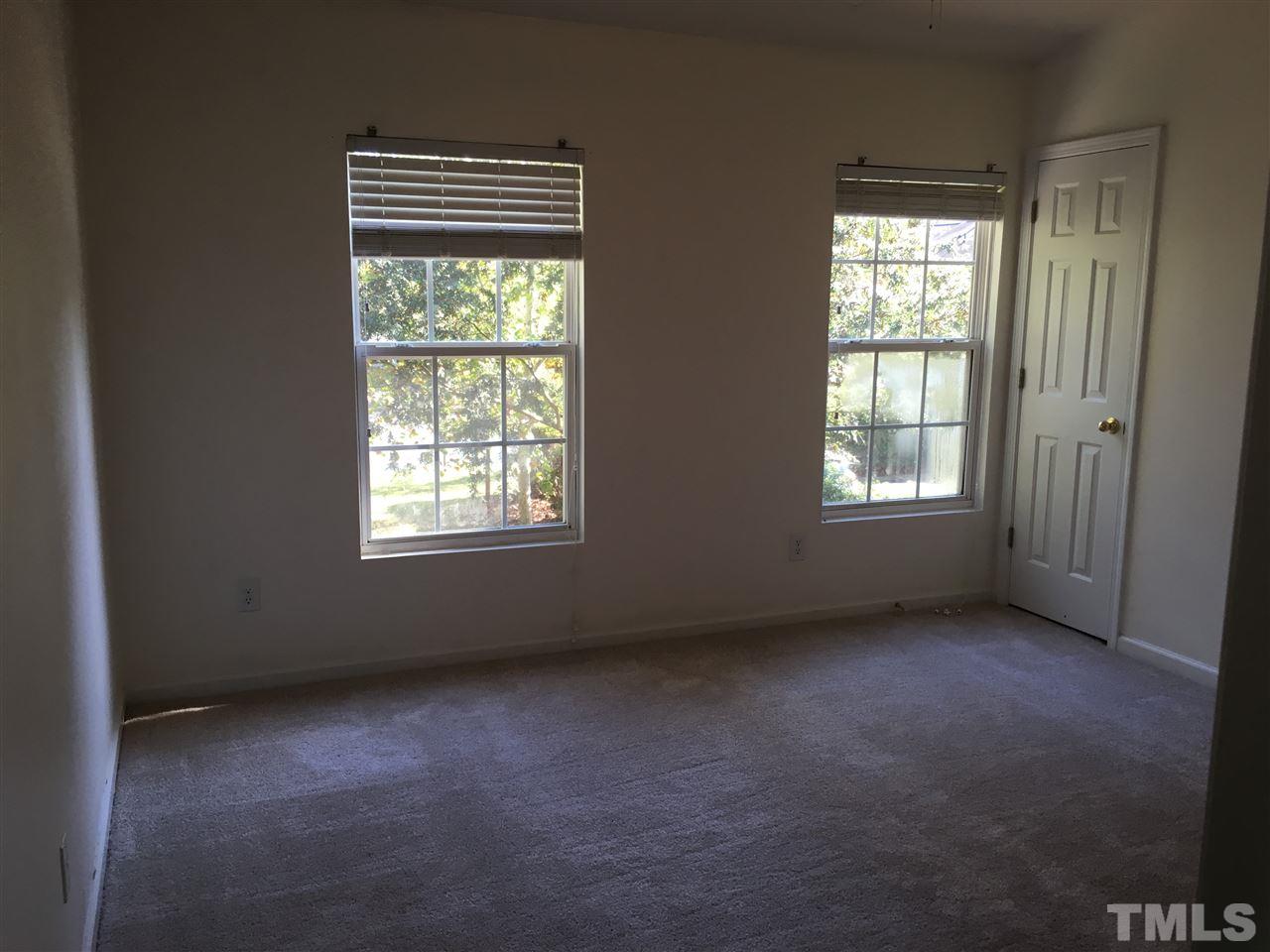 1604 Brook Fern Way Raleigh, NC 27609 - Photo 14 of 20 Gallery Image 14